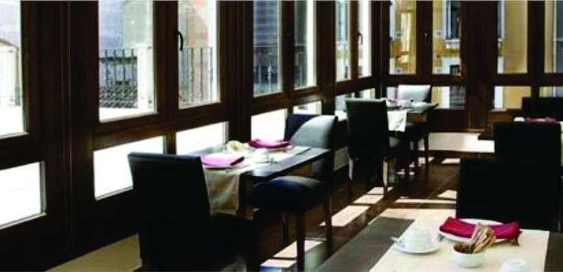 호텔 Villa De Aranda