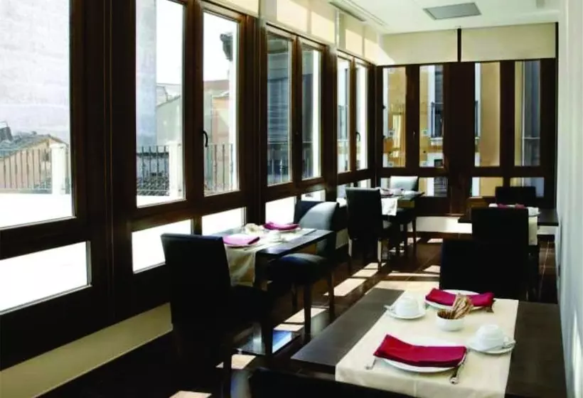 호텔 Villa De Aranda