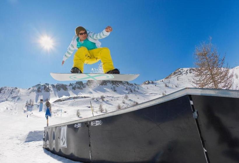 اقامتگاه Madame Vacances Les Chalets De La Diva