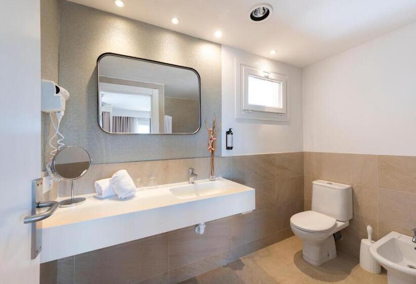 Valentin Somni Hotel & Suites