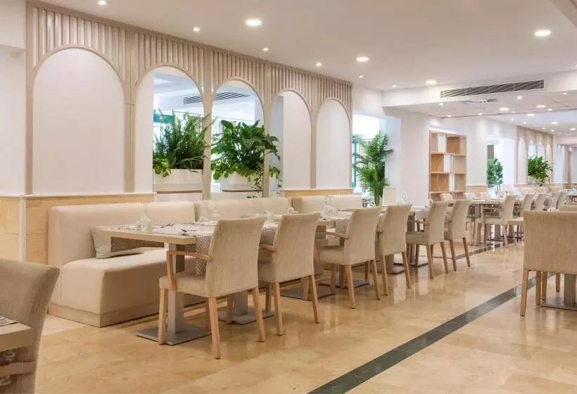 Valentin Somni Hotel & Suites