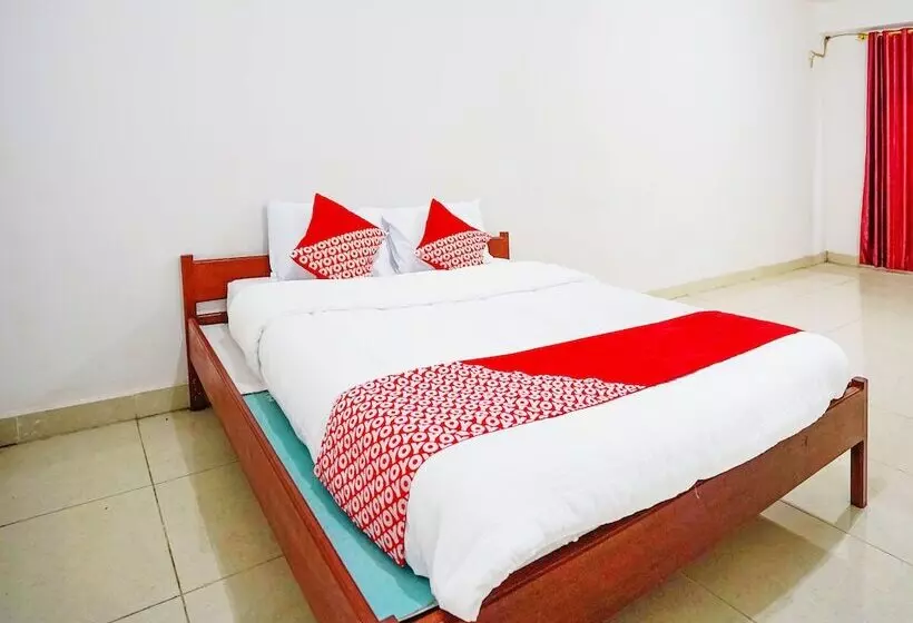 ユースホステル Spot On 2820 Hotel Perdana Syariah