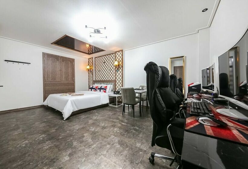 בית מלון כפרי Jnk