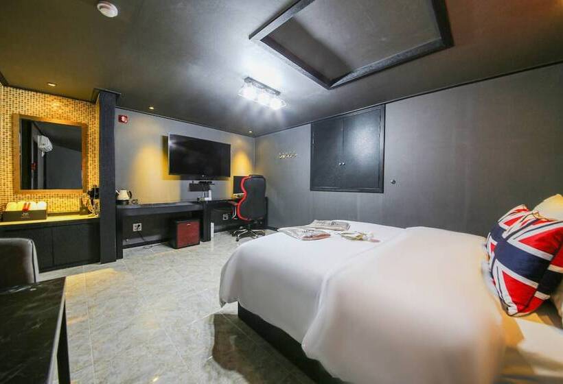 בית מלון כפרי Jnk