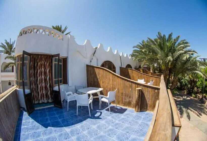 هتل Penguin Village Dahab