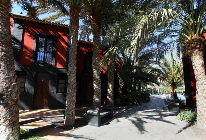 Apartamentos Punta Marina