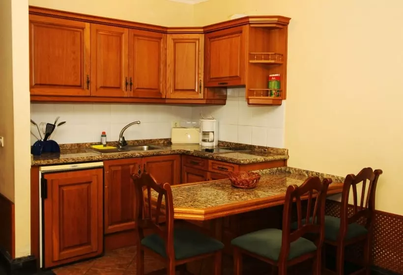 Apartamentos Punta Marina