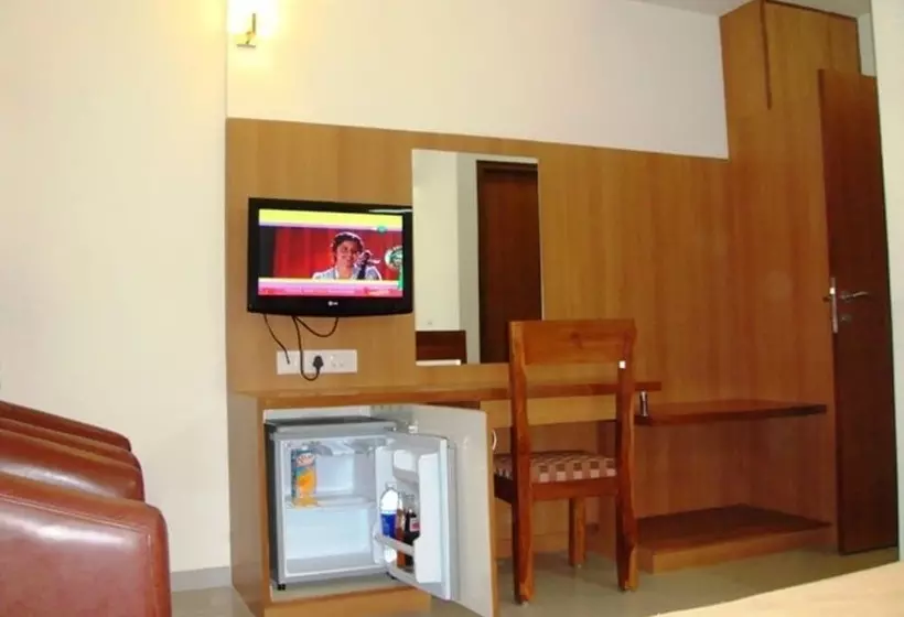 Отель Akshaya Lakshmi Comfort