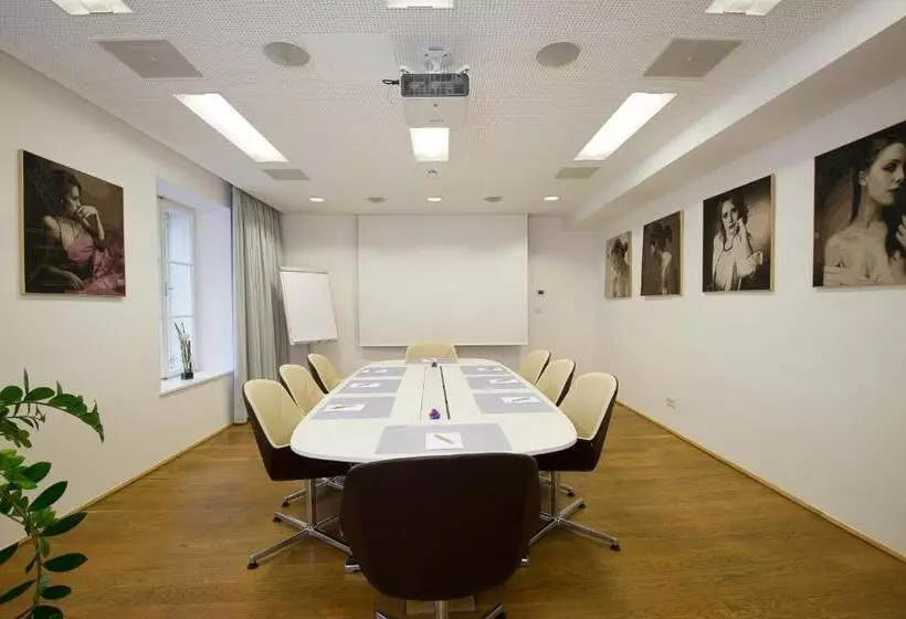 호텔 Am Domplatz Adult Only