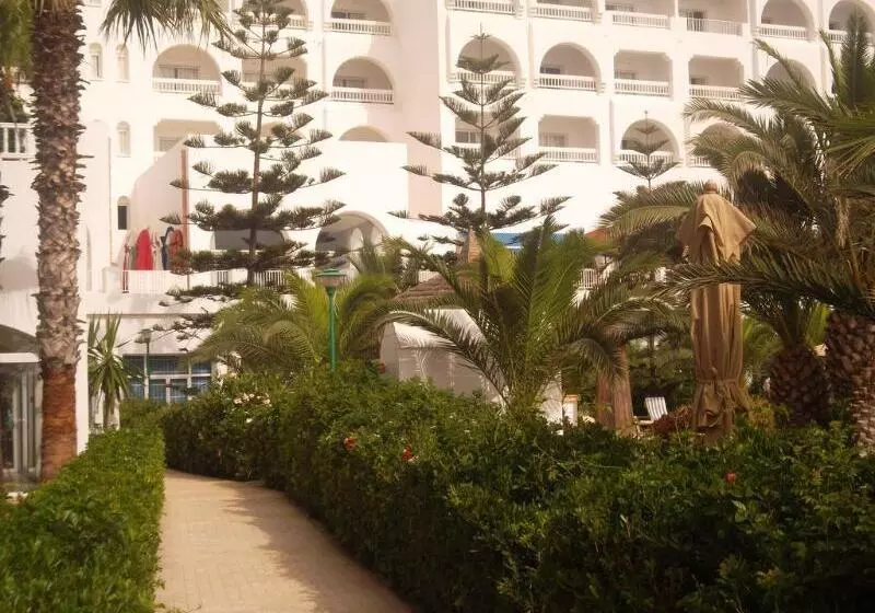 هتل Aziza Thalasso Golf Adults Only