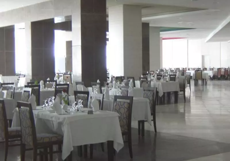 هتل Aziza Thalasso Golf Adults Only