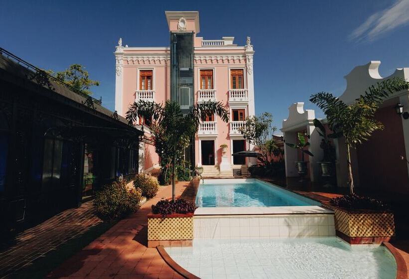 هتل Boutique Quinta Das Videiras