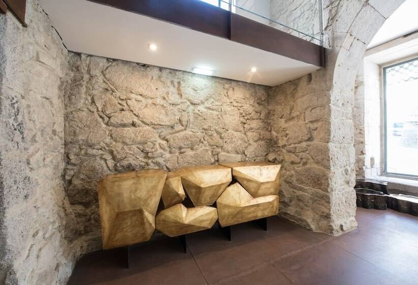 هتل Carris Porto Ribeira