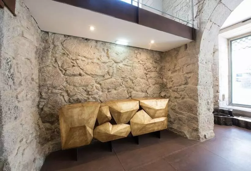 هتل Carris Porto Ribeira