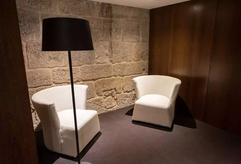 هتل Carris Porto Ribeira