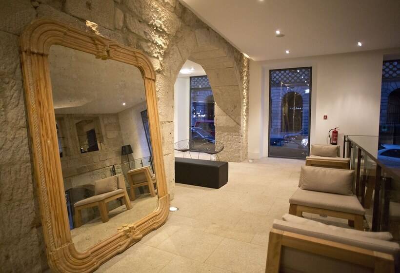 هتل Carris Porto Ribeira