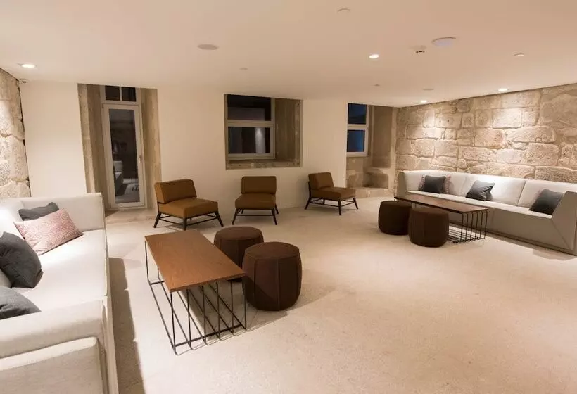 هتل Carris Porto Ribeira