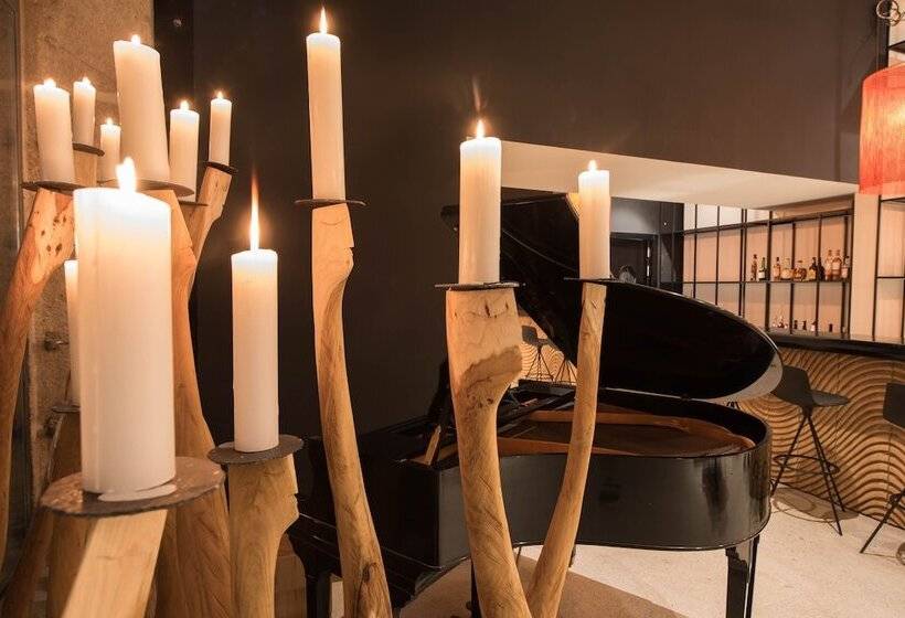 هتل Carris Porto Ribeira