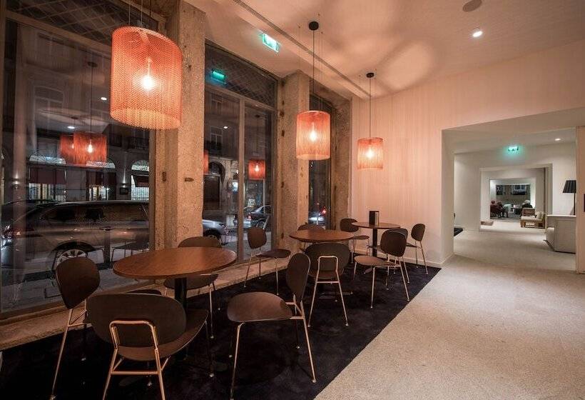 هتل Carris Porto Ribeira