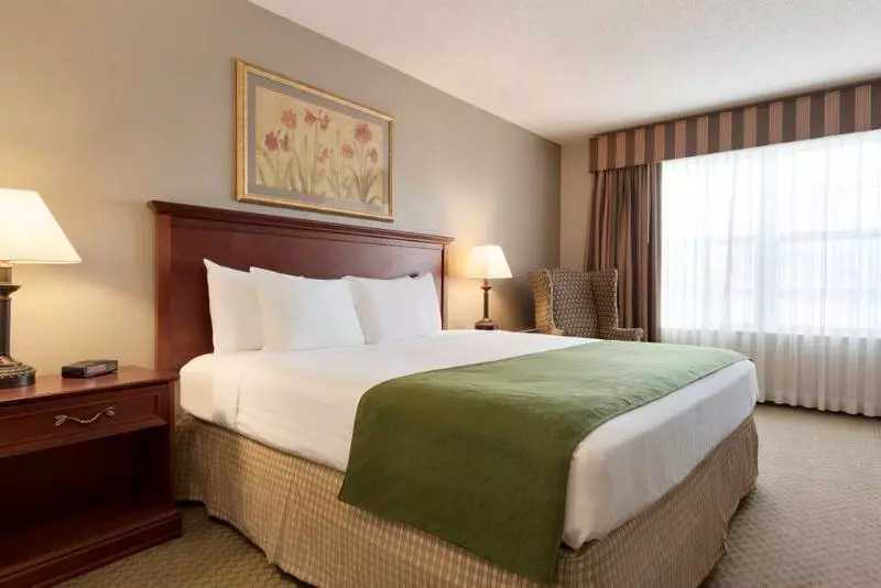 호텔 Country Inn & Suites By Radisson, St. Cloud East, Mn