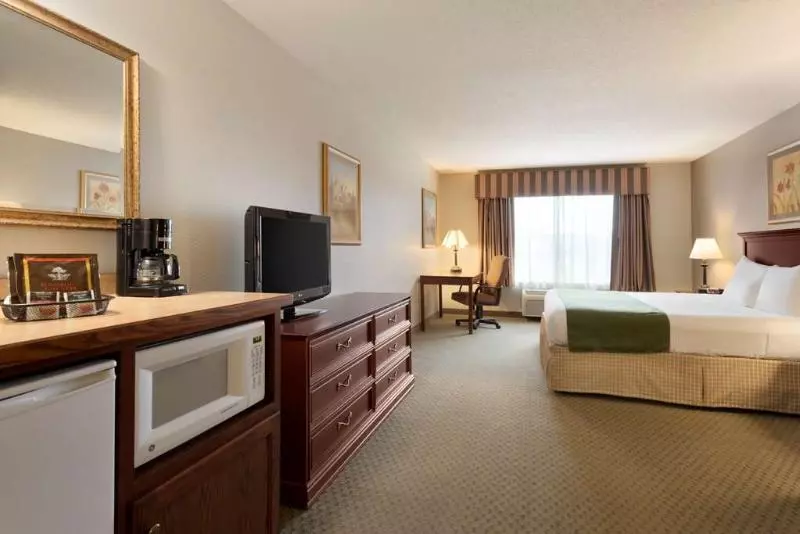호텔 Country Inn & Suites By Radisson, St. Cloud East, Mn