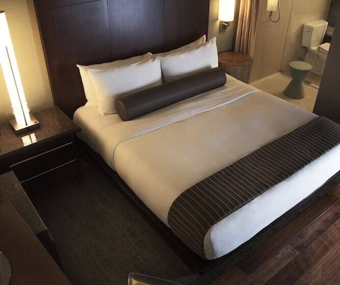 فندق Eurostars Magnificent Mile