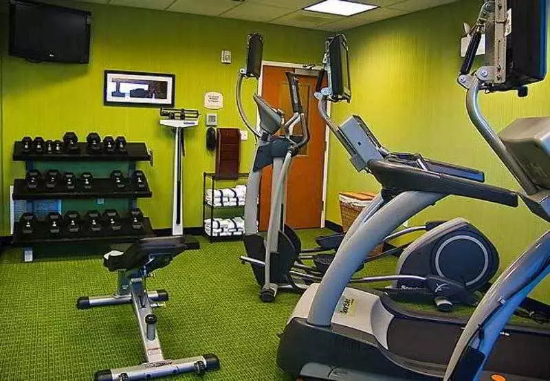 ホテル Fairfield Inn & Suites Tampa Fairgrounds/casino