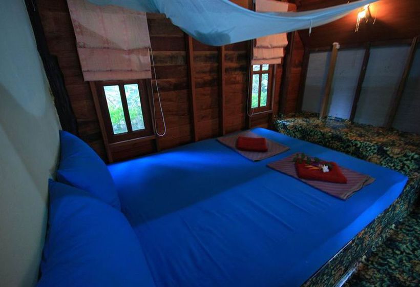 ホテル Tawan Hostel