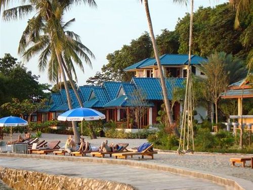 ホテル Tawan Hostel