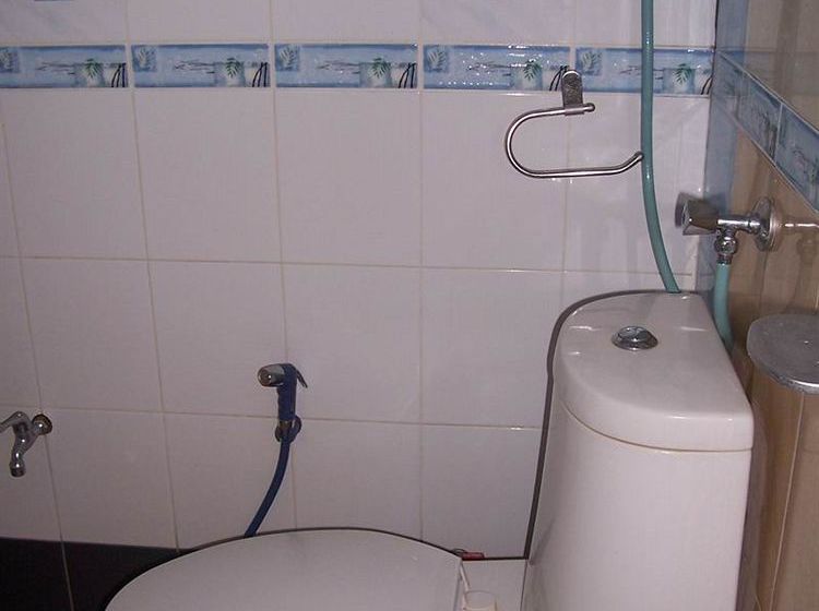 ホテル Tawan Hostel