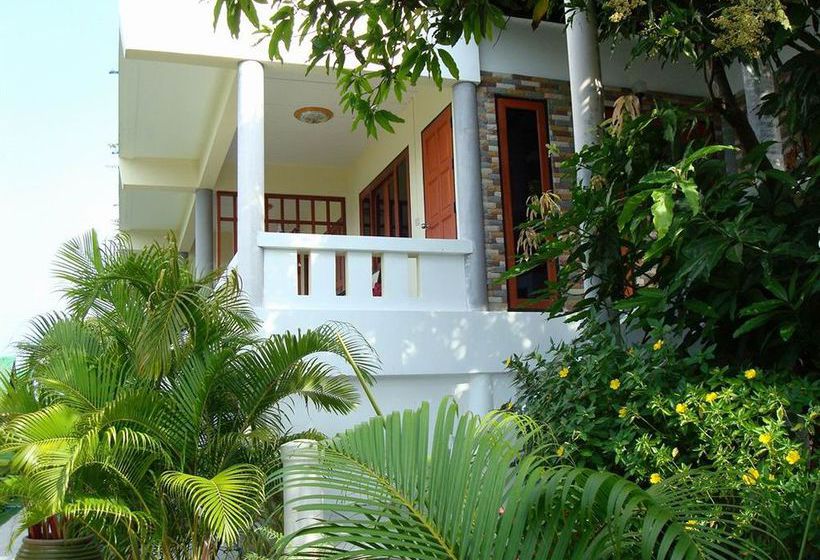 ホテル Tawan Hostel