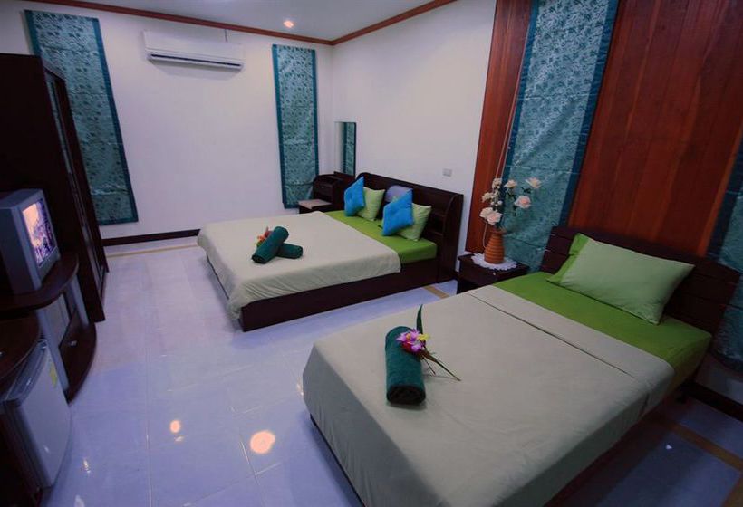 ホテル Tawan Hostel