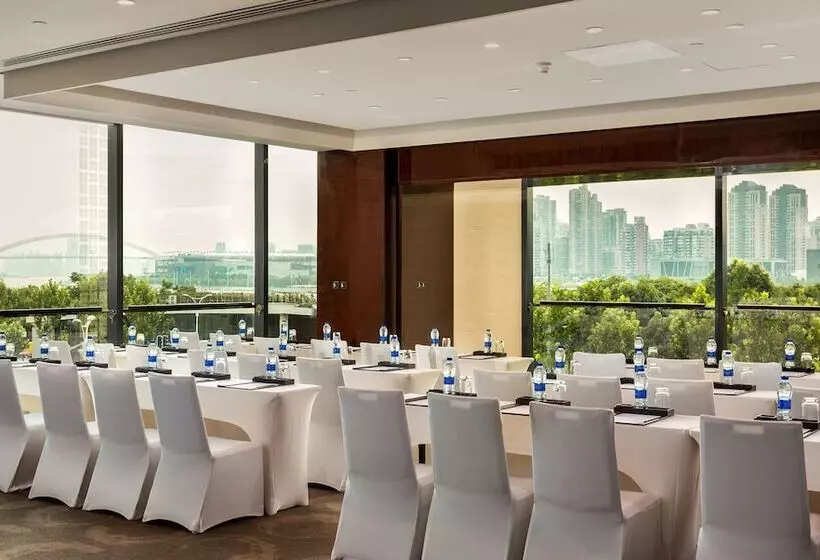هتل Intercontinental Shanghai Expo, An Ihg