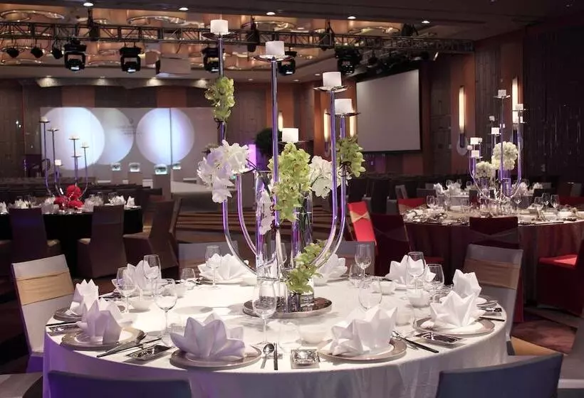 هتل Intercontinental Shanghai Expo, An Ihg