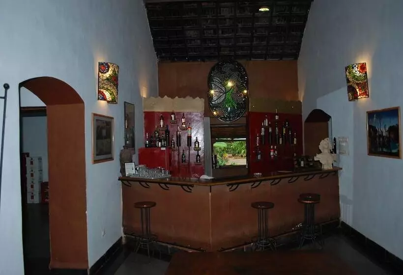 ホテル Laguna Anjuna