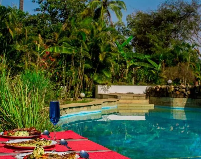 ホテル Laguna Anjuna