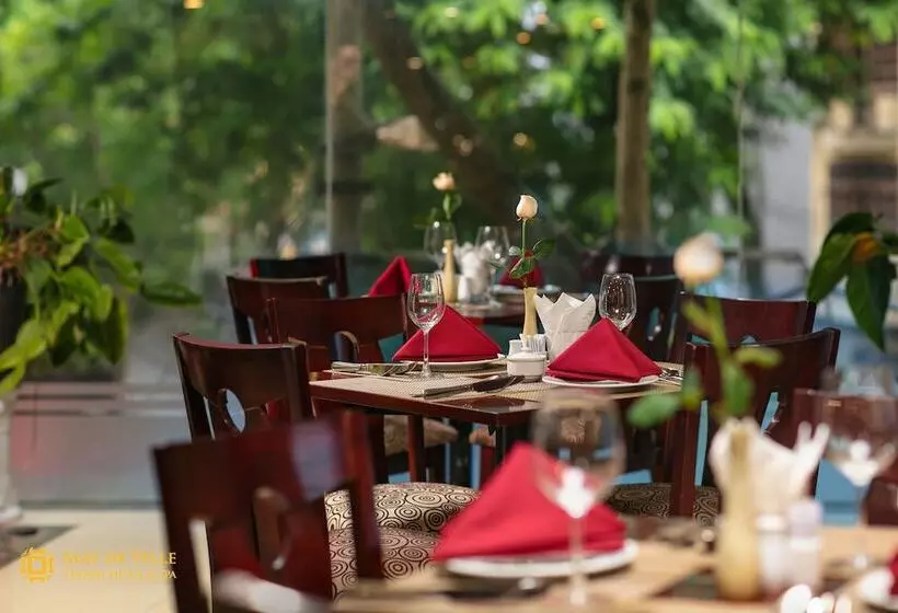 May De Ville Trendy Hotel & Spa