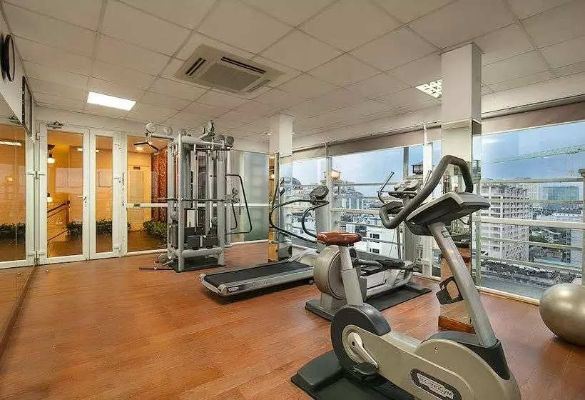 May De Ville Trendy Hotel & Spa