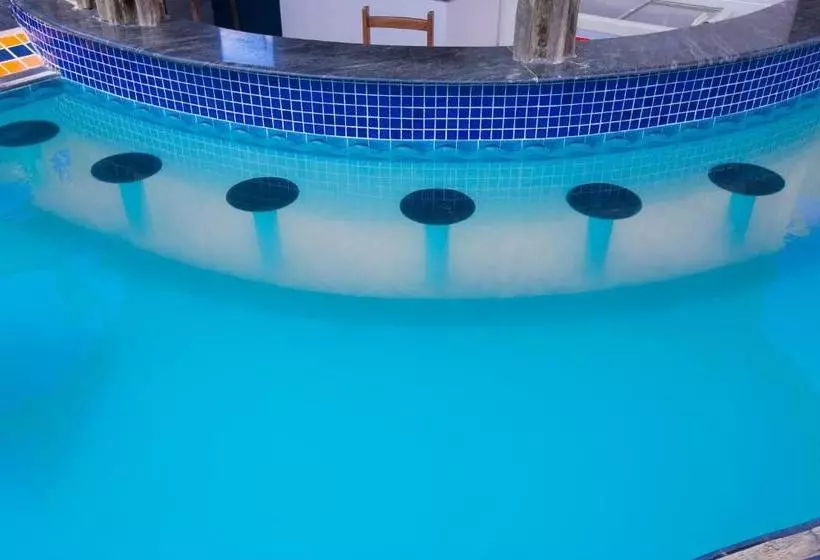 فندق Porto Marlin