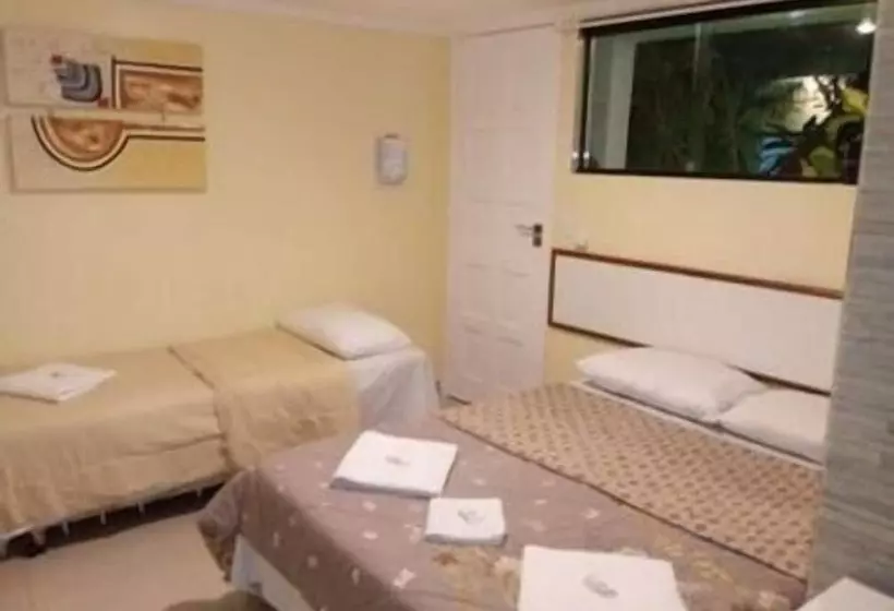 ホテル Pousada Rayer Land