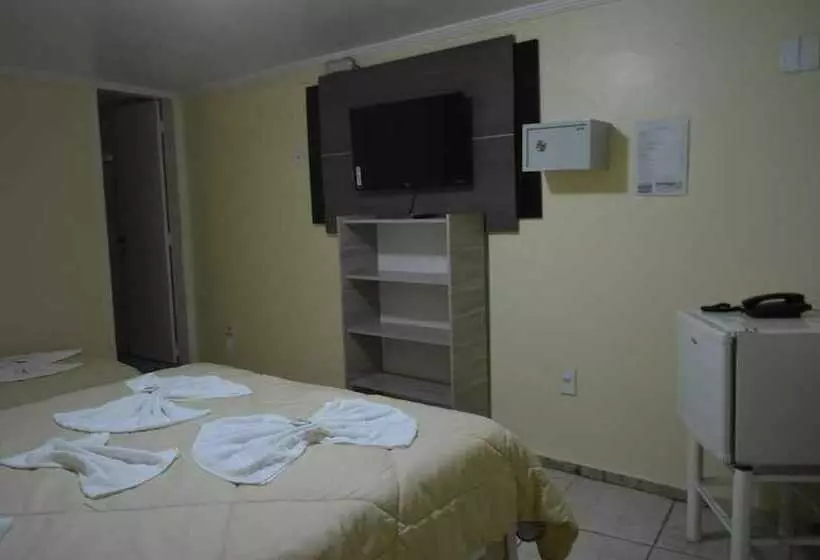 ホテル Pousada Rayer Land