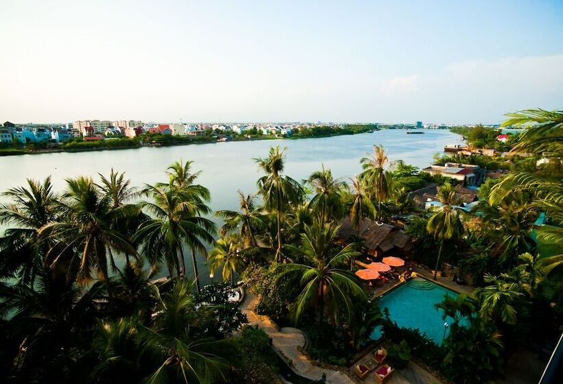 هتل Saigon Domaine Luxury Residences