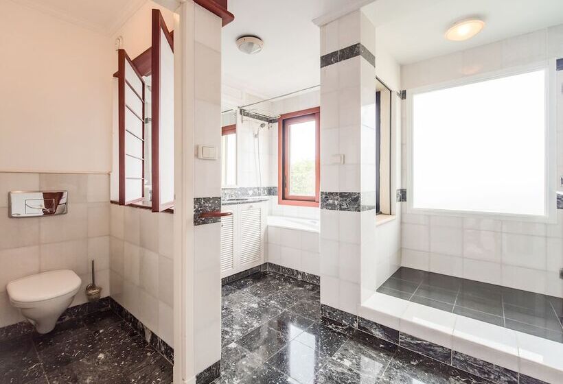 هتل Saigon Domaine Luxury Residences