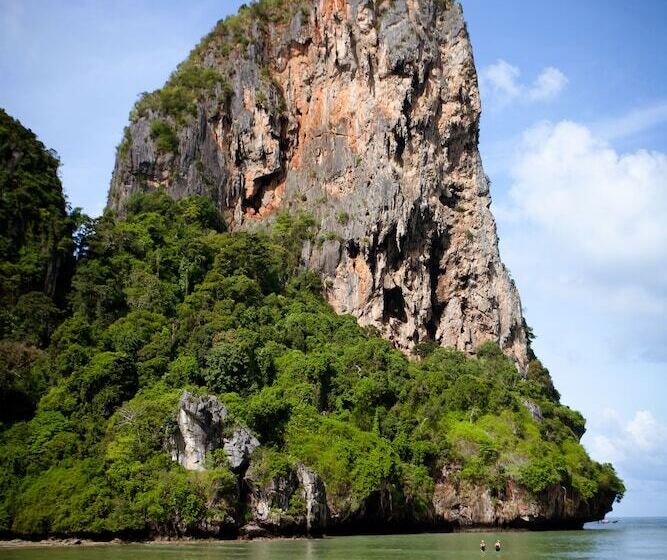 酒店 Sand Sea Resort Railay Beach