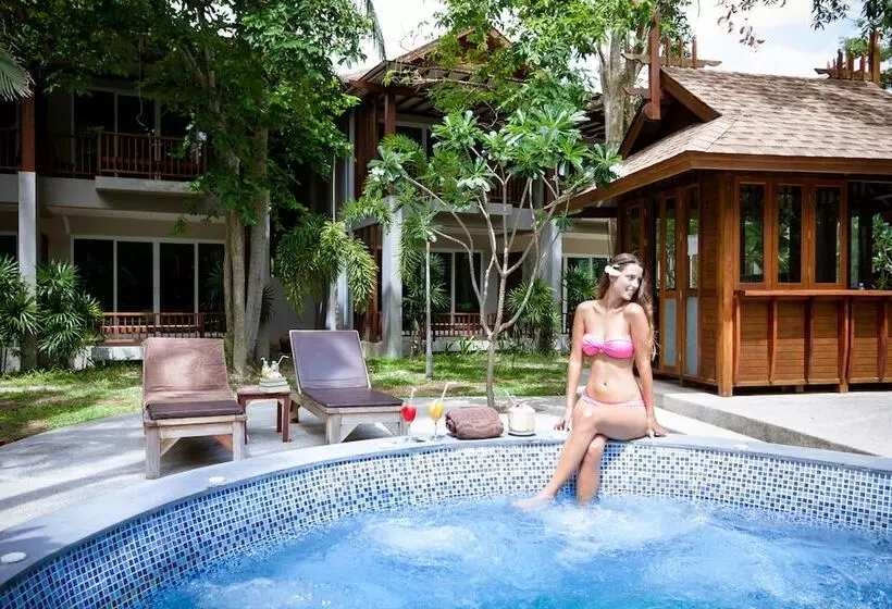 בית מלון כפרי Sand Sea Resort Railay Beach