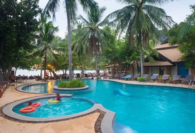 בית מלון כפרי Sand Sea Resort Railay Beach