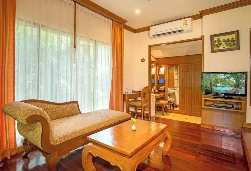 בית מלון כפרי Sand Sea Resort Railay Beach