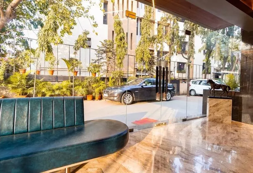 ホテル Silver Inn