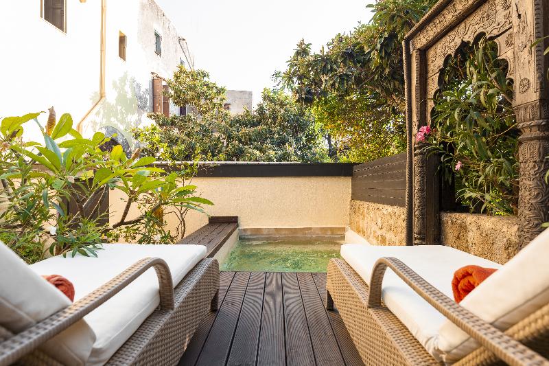 هتل Spirit Of The Knights Boutique