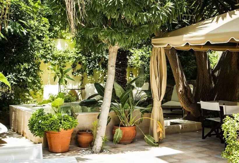 호텔 Spirit Of The Knights Boutique